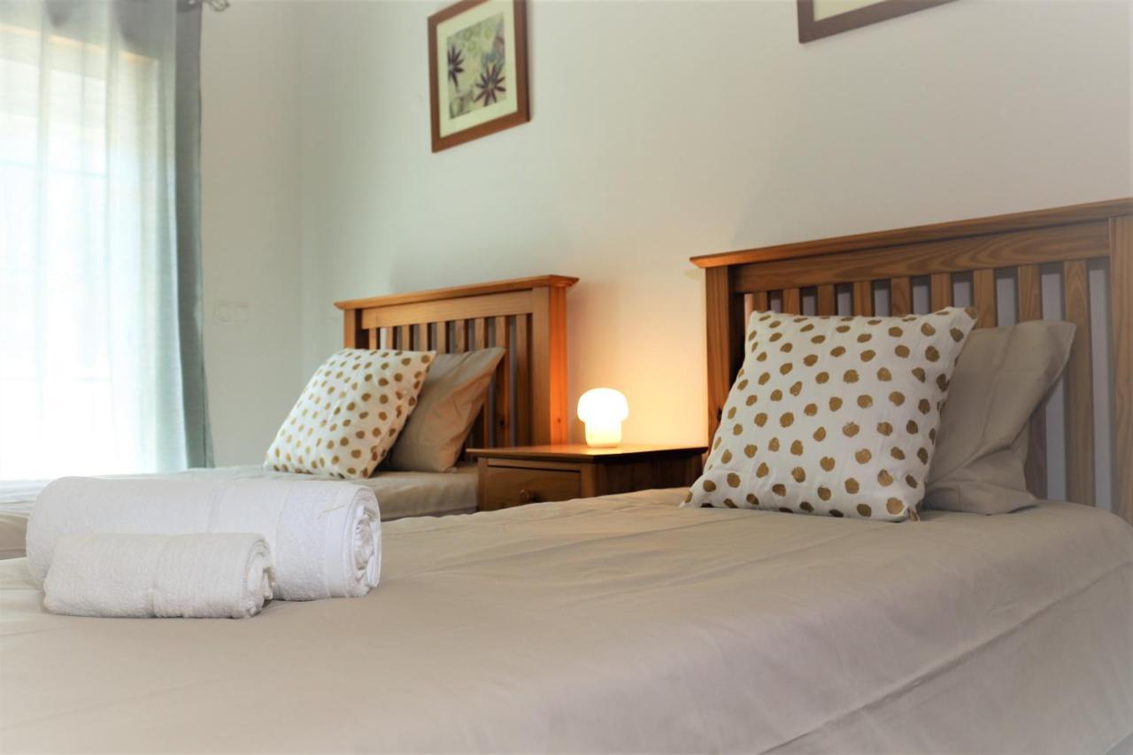 Lovely Apartment In Carvoeiro By The Beach Eksteriør billede