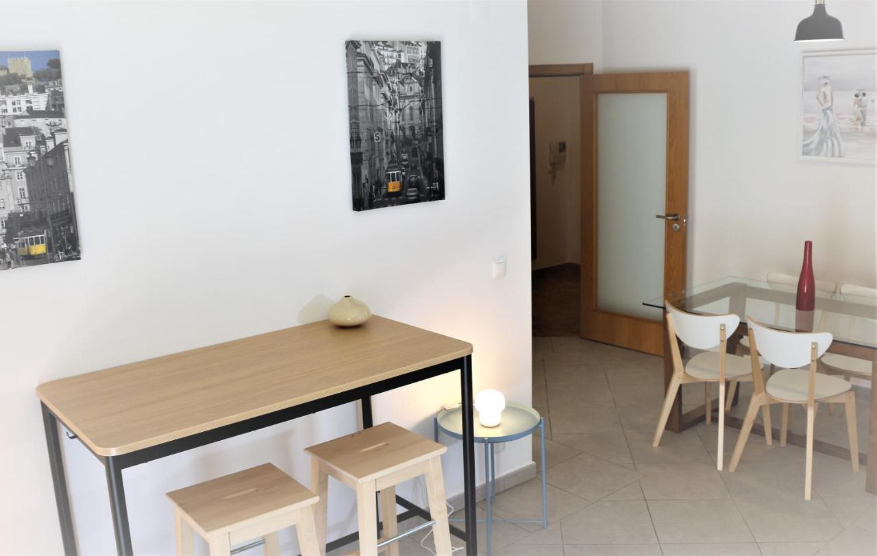 Lovely Apartment In Carvoeiro By The Beach Eksteriør billede